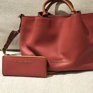 Dooney & Bourke Smooth Leather Wallet - Dusty Rose